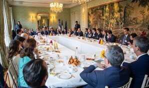 Abinader se re&uacute;ne con empresarios franceses para captar inversiones