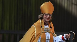 La primera mujer primada de la historia de la Iglesia anglicana, entronizada en Canterbury