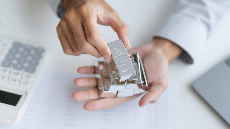 La danza de los metales La danza de los metales