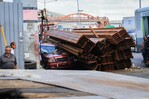 Los accidentes de camiones volcados en el kilómetro 9 de la autopista Duarte se repiten cada año Los accidentes de camiones volcados en el kilómetro 9 de la autopista Duarte se repiten cada año
