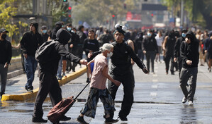 Entra en vigor en Chile un alza hist&oacute;rica de combustibles, junto a la primera ley de Kast