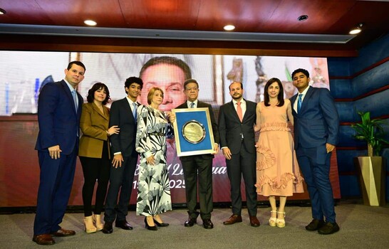 Emotivo homenaje a Jos&eacute; Rafael Lantigua marca una noche memorable en los Premios Funglode/GFDD 2024