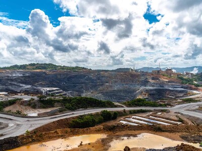 Fomisar | RD$9,671 millones que Sánchez Ramírez nunca vio