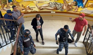 Coerci&oacute;n: seis meses de prisi&oacute;n para la esposa del empresario espa&ntilde;ol y otros dos por su asesinado