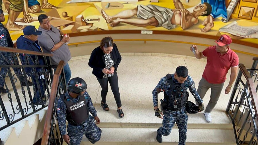 Coerci&oacute;n: seis meses de prisi&oacute;n para la esposa del empresario espa&ntilde;ol y otros dos por su asesinato