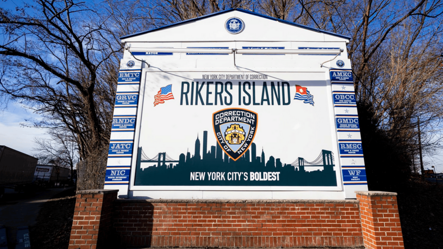 Declaran culpable a exguardia de prisión en Nueva York por la muerte a golpes de un recluso