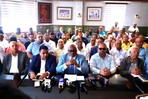 Un grupo de transportistas, que no incluye a Conatra y Fenatrano, promete no subir el pasaje Un grupo de transportistas, que no incluye a Conatra y Fenatrano, promete no subir el pasaje