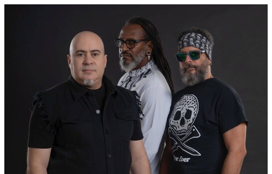 "De vuelta a la costa": Toque Profundo se reencuentra con su p&uacute;blico de Puerto Plata y Sos&uacute;a