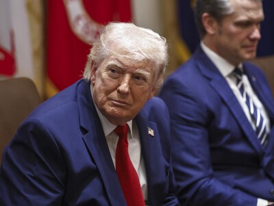 Donald Trump ve a Irán "suplicando" negociar