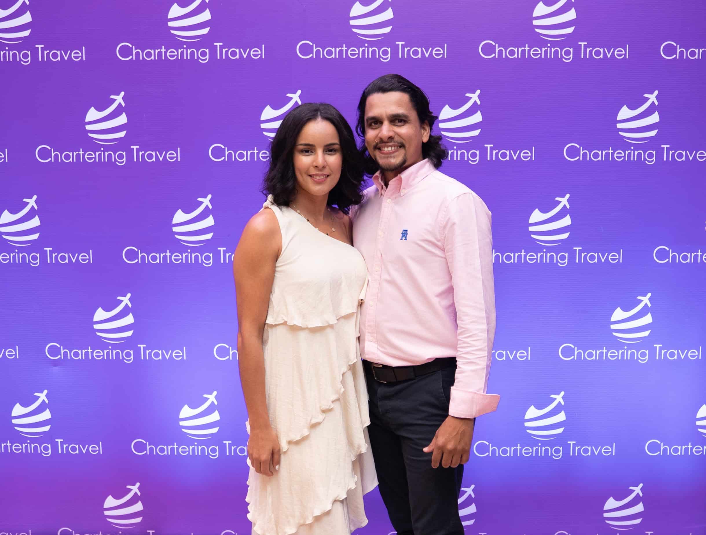 Ana Martínez y Ricardo Dino.