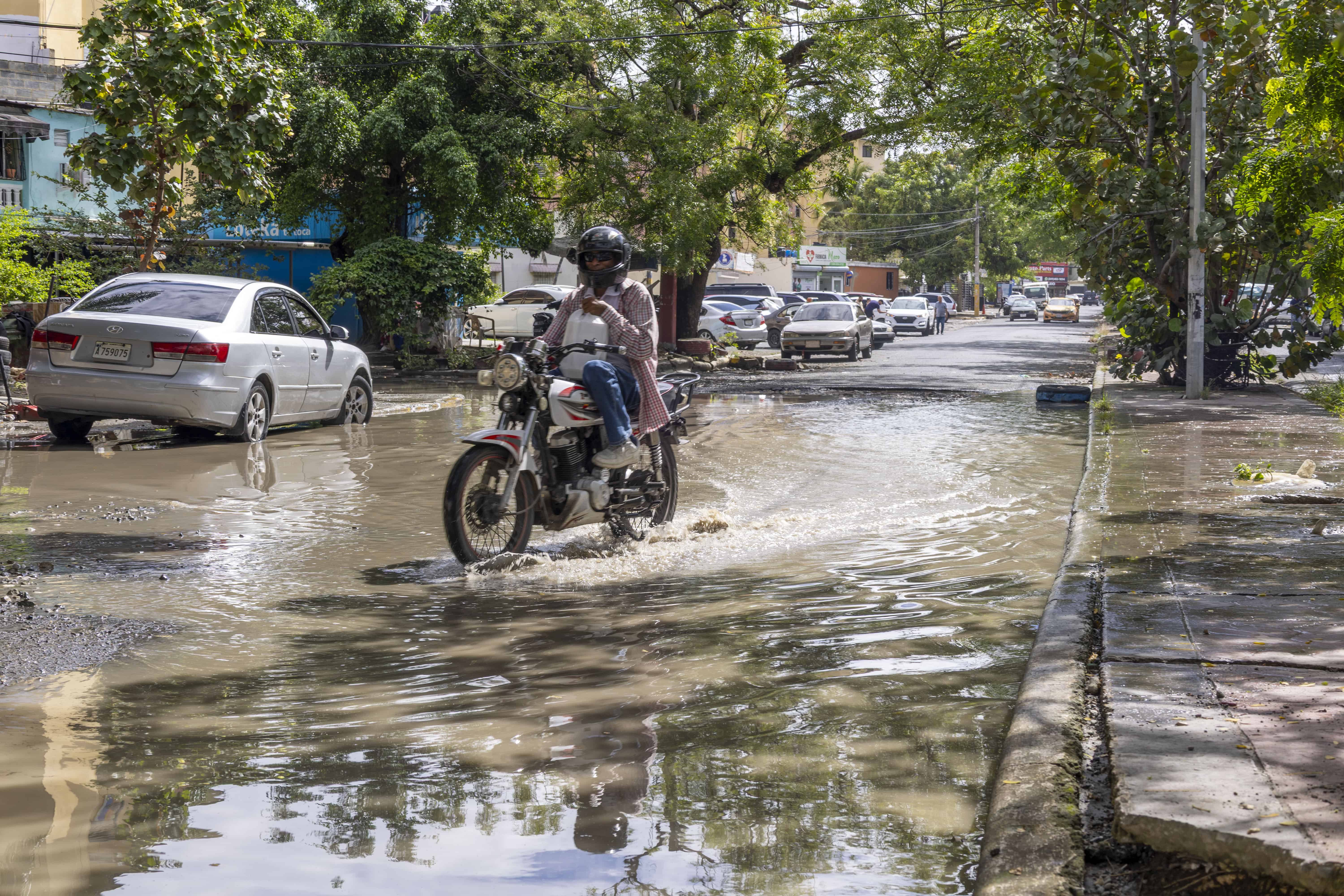 Calle Eduardo Brito, Los Mameyes.