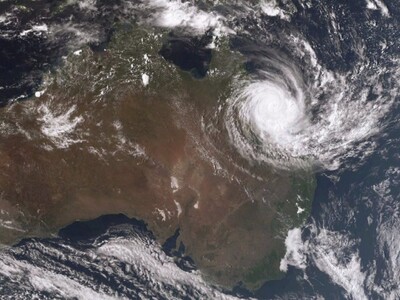 Ciclón Australia interrumpe producción de gas natural licuado