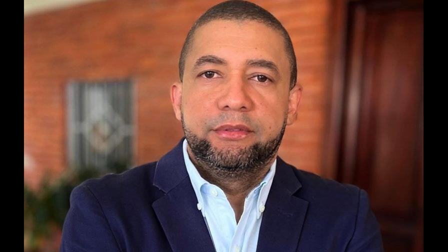 Cuestionan arresto de creador de contenido demandado por presunta difamación Cuestionan arresto de creador de contenido demandado por presunta difamación