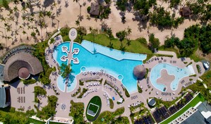 Hilton destaca el &eacute;xito de Zem&iacute; Miches mientras mira hacia Las Terrenas y Puerto Plata