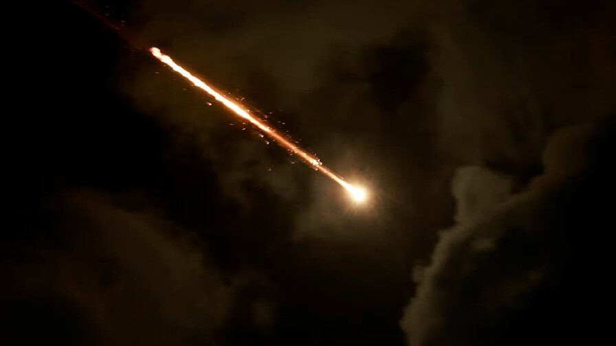 Irán lanza nuevos ataques contra Israel y objetivos estadounidenses en el golfo Pérsico Irán lanza nuevos ataques contra Israel y objetivos estadounidenses en el golfo Pérsico