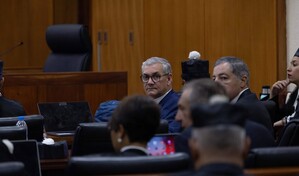 Jueza decidir&aacute; el 29 de mayo si env&iacute;a a juicio de fondo a exministros acusados de corrupci&oacute;n