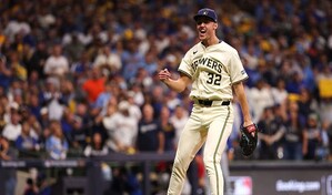 Misiorowski logra 11 ponches y los Cerveceros igualan r&eacute;cord de MLB