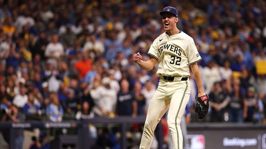 Misiorowski logra 11 ponches y los Cerveceros igualan récord de MLB Misiorowski logra 11 ponches y los Cerveceros igualan récord de MLB