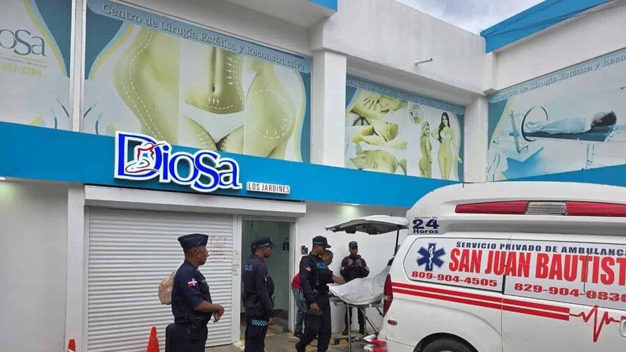 Abogado de cl&iacute;nica de Santiago donde falleci&oacute; joven asegura ten&iacute;an permisos para cirug&iacute;as est&eacute;ticas