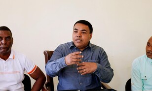 Precios de pasajes podr&iacute;an ajustarse si suben los combustibles el Viernes Santo, advierte CNTU