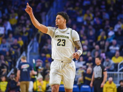 El dominicano Lendeborg impulsa a Michigan a los Elite 8 en NCAA