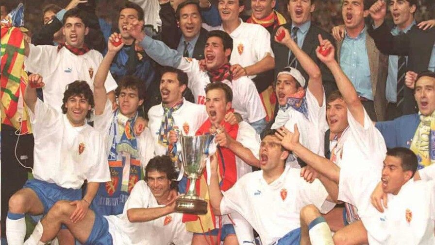 El Real Zaragoza, de asombrar a Europa a verse con un pie en el precipicio