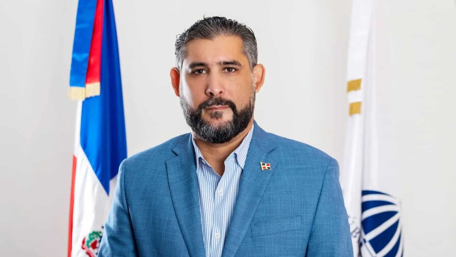 Fallece ex viceministro de Medio Ambiente en accidente en Santiago