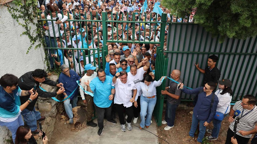 Partido de Machado reabre su sede y promete acompa&ntilde;ar protestas por el cambio en Venezuela