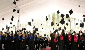 Ucateci grad&uacute;a 351 nuevos profesionales en su graduaci&oacute;n ordinaria n&uacute;mero 81