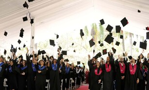 Ucateci grad&uacute;a 351 nuevos profesionales en su graduaci&oacute;n ordinaria n&uacute;mero 81