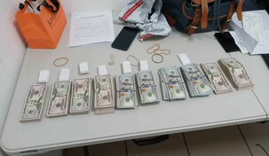 Dos pasajeros tratan de introducir al pa&iacute;s m&aacute;s de 76 mil d&oacute;lares por el Aeropuerto del Cibao