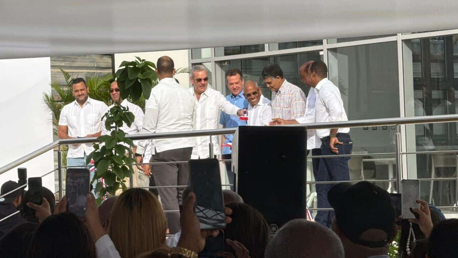 Abinader inaugura edificio administrativo de la OMSA con una inversi&oacute;n de RD$117 millones