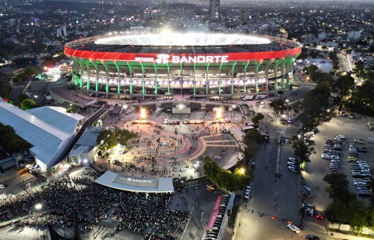 La FIFA autoriza a la Liga MX una extensi&oacute;n para entregar los estadios mundialistas