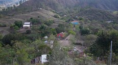 Gobierno entrega proyectos de electrificaci&oacute;n rural en El&iacute;as Pi&ntilde;a