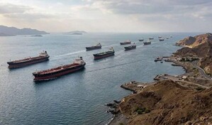 Trump dice que Ir&aacute;n permitir&aacute; el paso de 20 buques petroleros por el estrecho de Ormuz