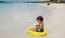 Sol, arena y beb&eacute;s: lo que debes saber antes de ir a la playa en Semana Santa