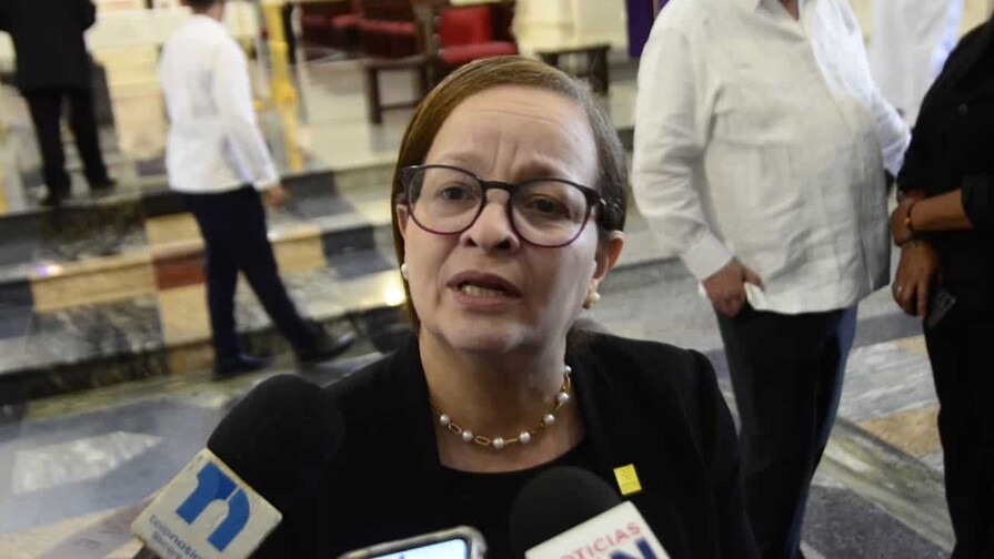 Fiscal&iacute;a espera informe del Inacif para avanzar en caso de muerte en cl&iacute;nica est&eacute;tica