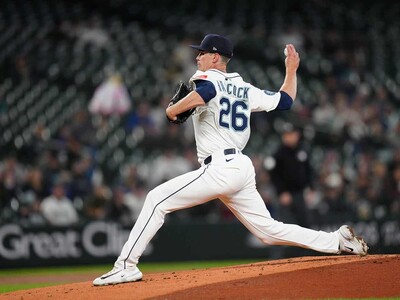 Hancock lanza 6 entradas sin permitir hits