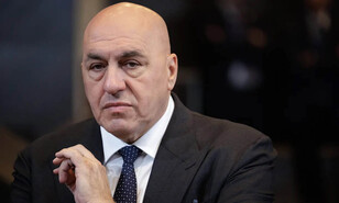 Ministro de Defensa de Italia: "s&eacute; cosas de la guerra que no me dejan dormir"