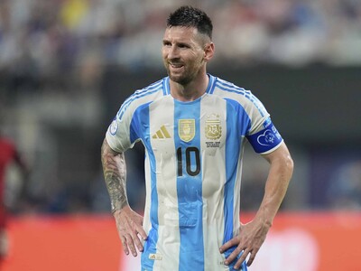 Con dolor "en el alma", Lionel Messi cierra su era con la selección