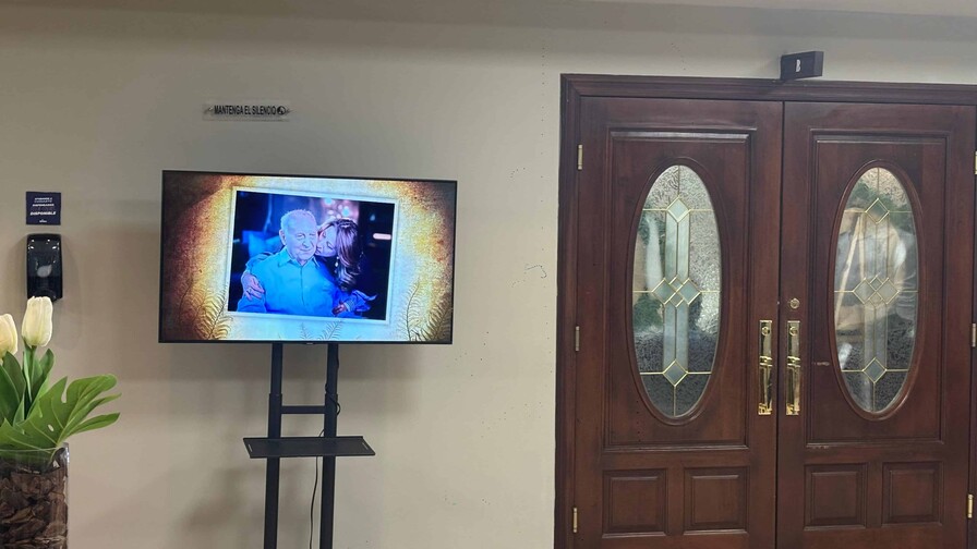 Velan restos del empresario Héctor Rizek Llabaly; personalidades resaltan sus aportes al país Velan restos del empresario Héctor Rizek Llabaly; personalidades resaltan sus aportes al país