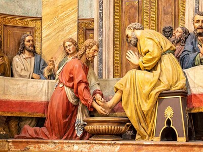 Semana Santa 2026: el poder que se arrodilla