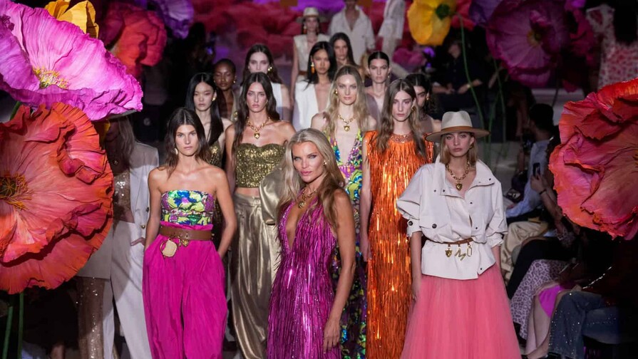 La teatralidad y el lujo ochentero alumbran una nueva tendencia: el glamoratti