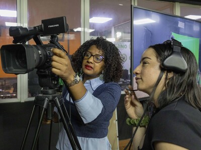 Desarrollo del pensamiento crítico en comunicación social: UCSD