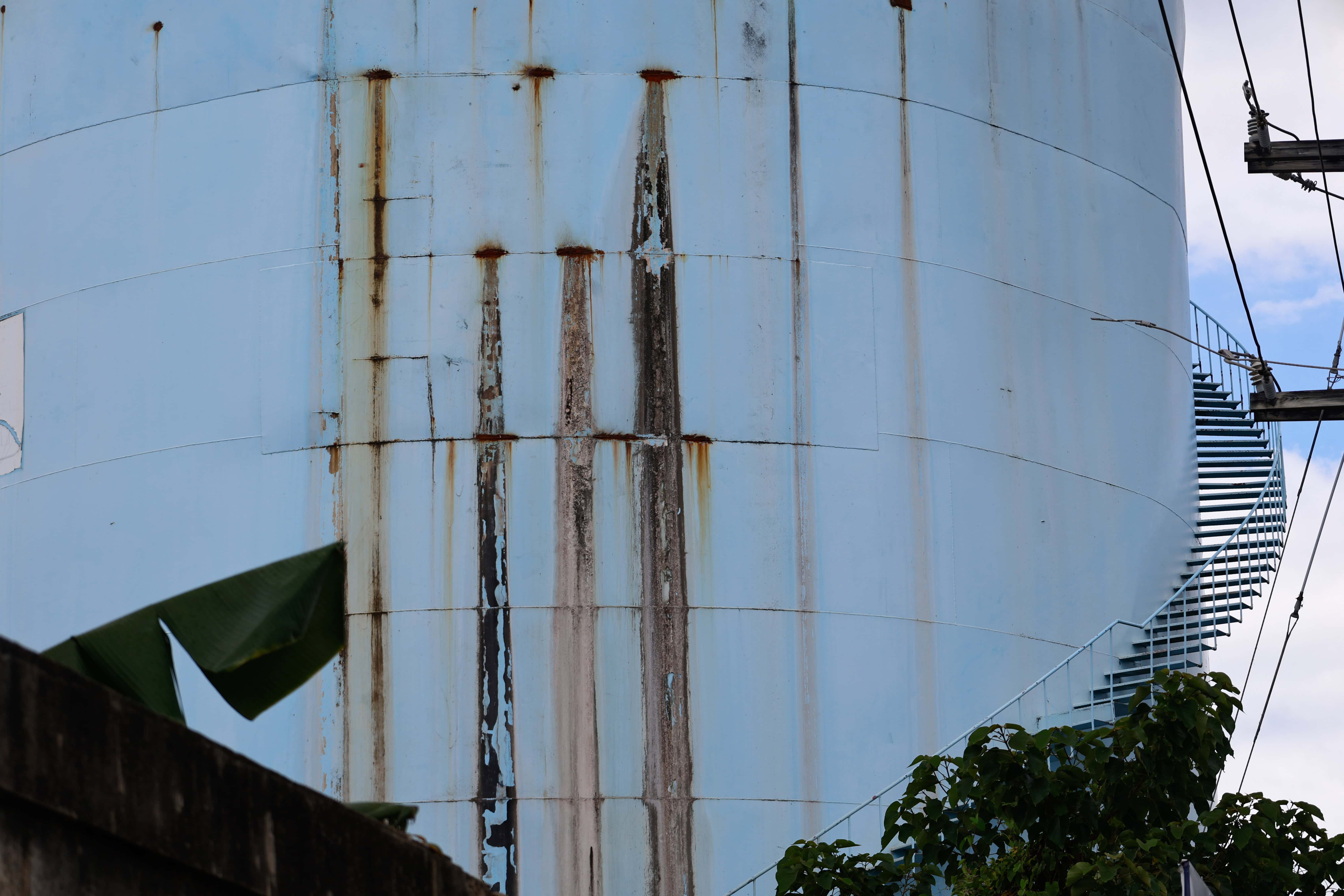 Tanque en Guaricano.