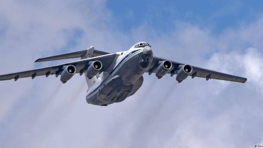 Avi&oacute;n militar ruso se estrella en Crimea y deja 29 muertos