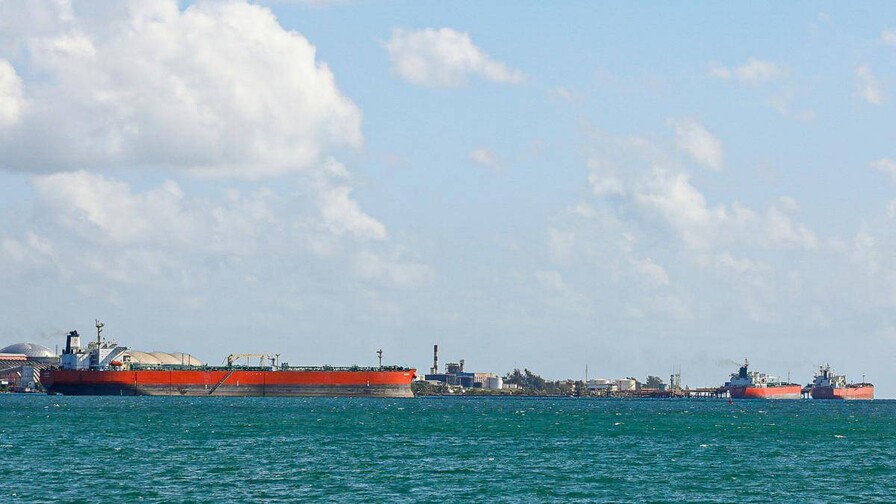 La Casa Blanca decidirá caso por caso si permite la llegada de otros petroleros a Cuba