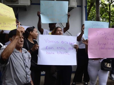 Denuncian falta de control en estética donde murió mujer en Santiago