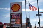 El gal&oacute;n de gasolina supera los 4 d&oacute;lares en EE. UU., su precio m&aacute;s alto desde 2022