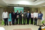 Reconocen aportes del m&eacute;dico Cruz Jimini&aacute;n y del profesor Melanio Hern&aacute;ndez, autor del libro "Nacho"